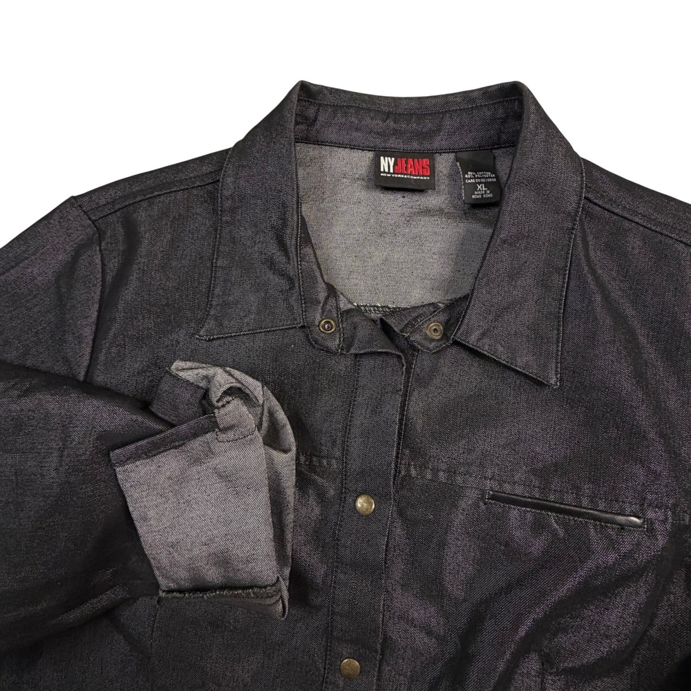 NY Jeans New York & Company Womens XL Black Metallic Denim Snap Button Shirt Top